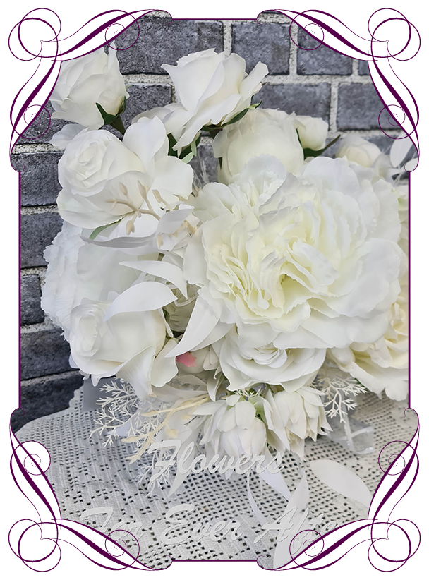 Bouquet Of White Roses PNG Photo Image
